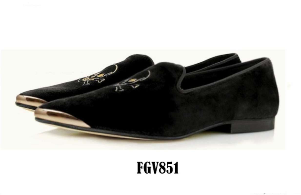 metal-black-velvet-slippers-fgv851