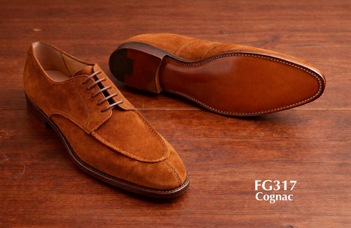 Cognac suede derby shoes