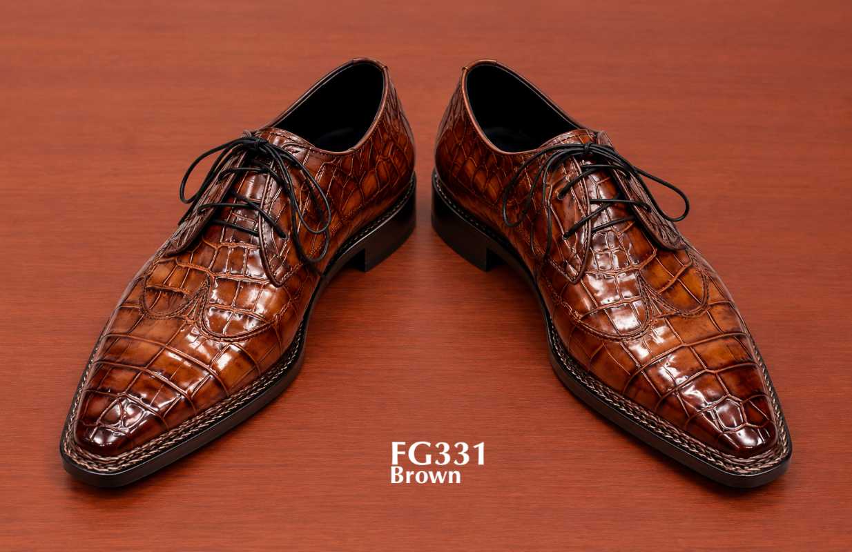 Cognac suede derby shoes